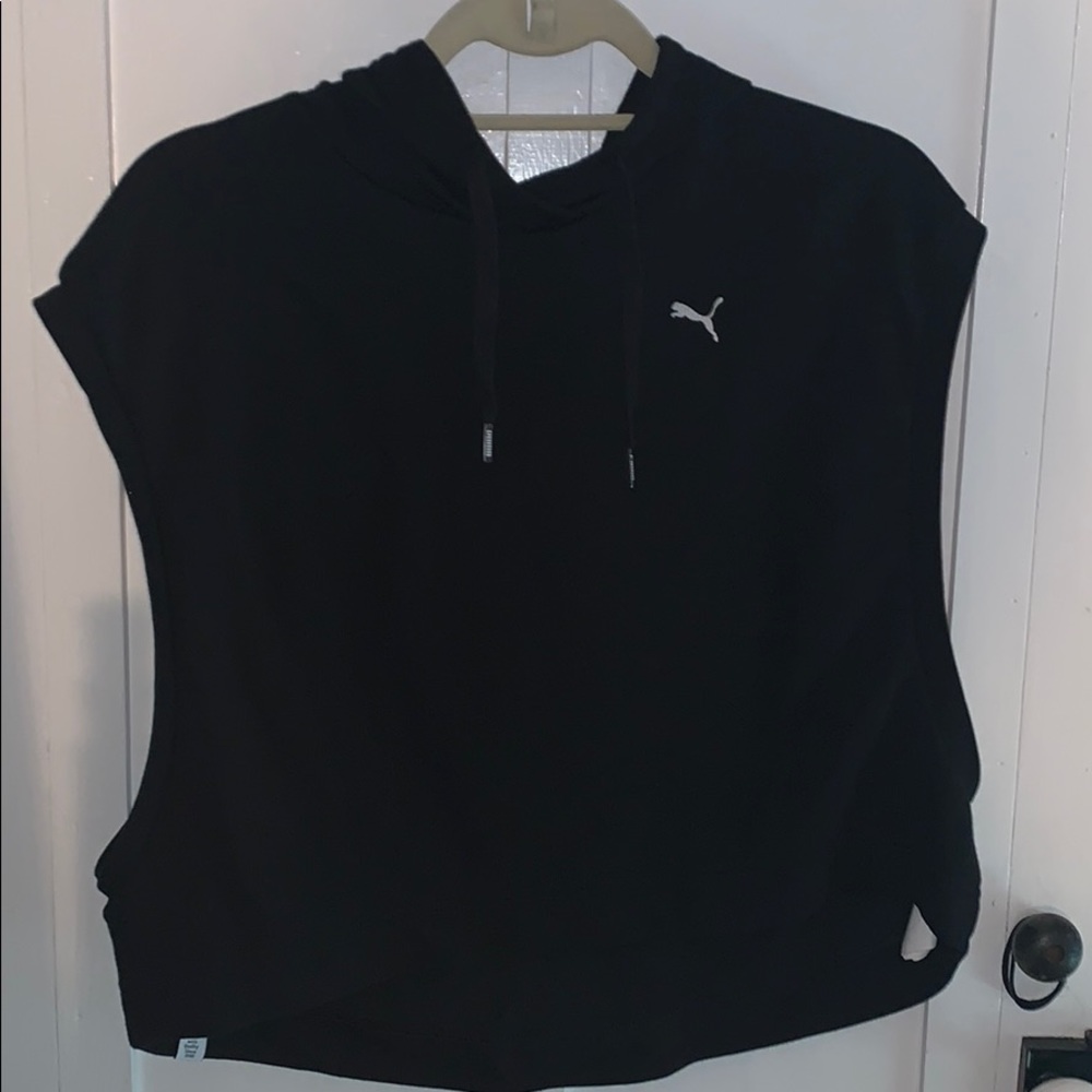 Puma  cut off sweatshirt
